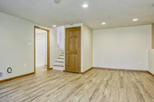 10720 N 1100 W, Demotte, IN 46310 - Photo 14