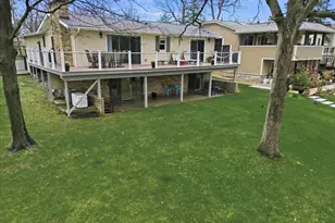 2437 E Lakeshore Dr, Crown Point, IN 46307 - Photo 54