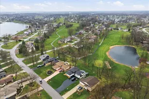 2437 E Lakeshore Dr, Crown Point, IN 46307 - Photo 60