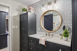 2437 E Lakeshore Dr, Crown Point, IN 46307 - Photo 38