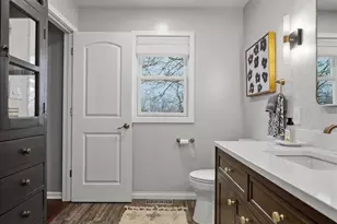 2437 E Lakeshore Dr, Crown Point, IN 46307 - Photo 22