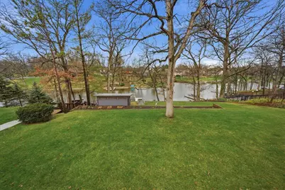 2437 E Lakeshore Drive, Crown Point, IN 46307 - Photo 46