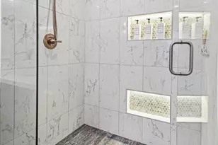 2437 E Lakeshore Dr, Crown Point, IN 46307 - Photo 20