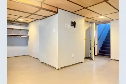 147 S Connecticut Street, Hobart, IN 46342 - Photo 22