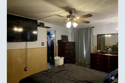 147 S Connecticut Street, Hobart, IN 46342 - Photo 24