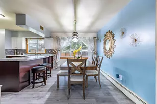 5509 Van Buren St, Merrillville, IN 46410 - Photo 6