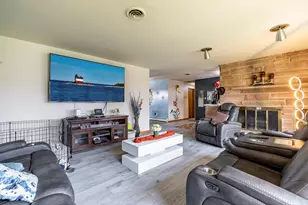 5509 Van Buren St, Merrillville, IN 46410 - Photo 8