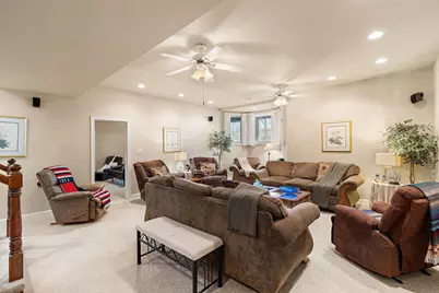 7412 Forest Ridge Drive, Schererville, IN 46375 - Photo 44