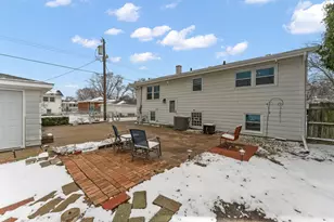 1250 N Rensselaer Ct, Griffith, IN 46319 - Photo 26