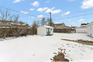 1250 N Rensselaer Ct, Griffith, IN 46319 - Photo 24