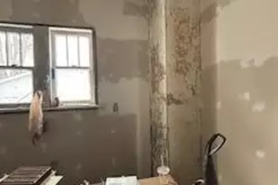 2721 Elkhart, Lake Station, IN 46405 - Photo 6