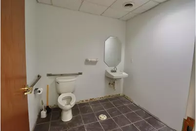 115 J Street #115, La Porte, IN 46350 - Photo 8