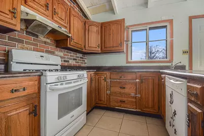 3105 Oakdale Avenue, La Porte, IN 46350 - Photo 6