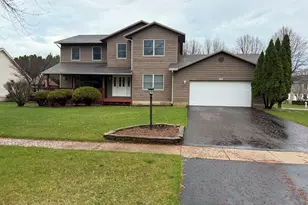 124 Beverly Dr, Chesterton, IN 46304 - Photo 2