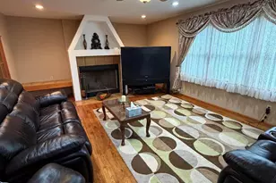 124 Beverly Dr, Chesterton, IN 46304 - Photo 6