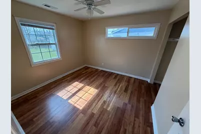 4247 W 19th Place, Gary, IN 46404 - Photo 6