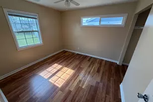 4247 W 19th Pl, Gary, IN 46404 - Photo 6