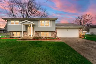 4432 W 15th St, Hobart, IN 46342 - Photo 1