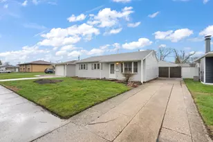 9349 Saric Dr, Highland, IN 46322 - Photo 18