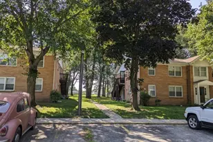 812 W Daumer Rd, Kouts, IN 46347 - Photo 4