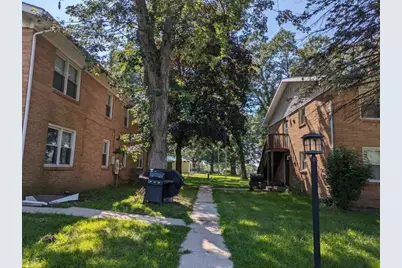 812 W Daumer Road #C1, Kouts, IN 46347 - Photo 2