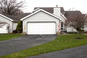 242 Bluegrass Dr, Schererville, IN 46375 - Photo 1