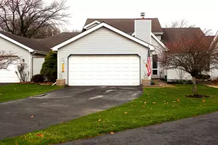 242 Bluegrass Dr, Schererville, IN 46375 - Photo 1