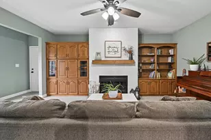 2066 Anna St, Schererville, IN 46375 - Photo 14