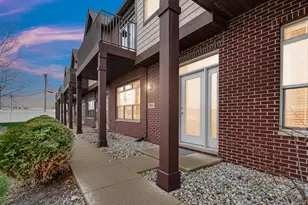 938 Fountain Pl, Schererville, IN 46375 - Photo 30