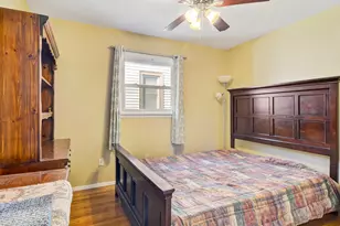 7204 Schneider Ave, Hammond, IN 46323 - Photo 14