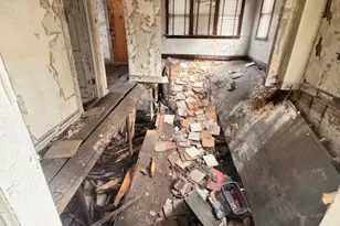 407 E 43rd Ave, Gary, IN 46409 - Photo 12