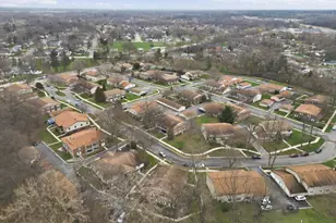 1819 Burgundy St, Schererville, IN 46375 - Photo 32