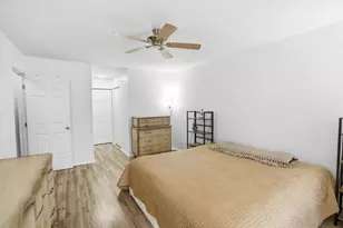 1819 Burgundy St, Schererville, IN 46375 - Photo 18