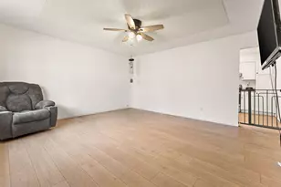 2334 Venus St, Portage, IN 46368 - Photo 2