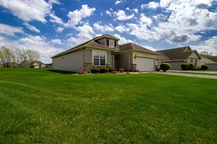 11677 Maryland St, Crown Point, IN 46307 - Photo 4
