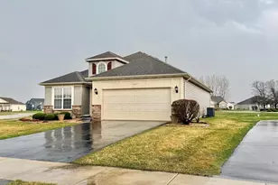 11677 Maryland St, Crown Point, IN 46307 - Photo 2