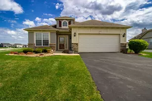 11677 Maryland St, Crown Point, IN 46307 - Photo 2