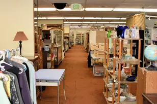 700 Broadway Ave, Chesterton, IN 46304 - Photo 4