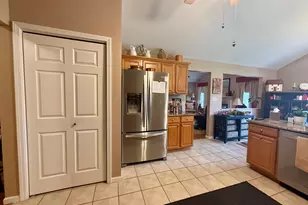 6528 Tumbleweed Ln, Schererville, IN 46375 - Photo 8