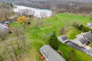 678 W Division Rd, Hebron, IN 46341 - Photo 20