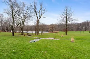 678 W Division Rd, Hebron, IN 46341 - Photo 10