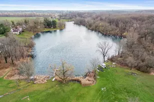 678 W Division Rd, Hebron, IN 46341 - Photo 26