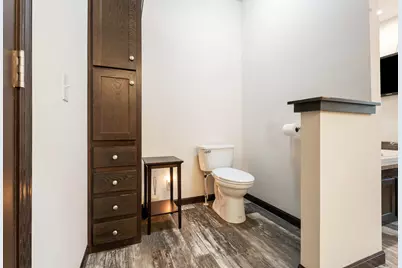 678 W Division Road, Hebron, IN 46341 - Photo 58