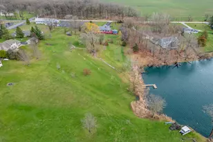 678 W Division Rd, Hebron, IN 46341 - Photo 28