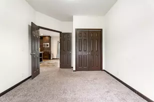 678 W Division Rd, Hebron, IN 46341 - Photo 66