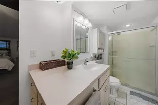 25 S Cherrywood Ln, Valparaiso, IN 46385 - Photo 18