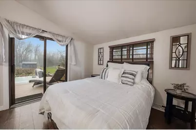 25 S Cherrywood Lane, Valparaiso, IN 46385 - Photo 14