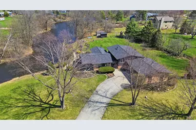 25 S Cherrywood Lane, Valparaiso, IN 46385 - Photo 42