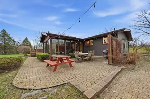 25 S Cherrywood Ln, Valparaiso, IN 46385 - Photo 34