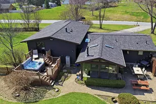 25 S Cherrywood Ln, Valparaiso, IN 46385 - Photo 44